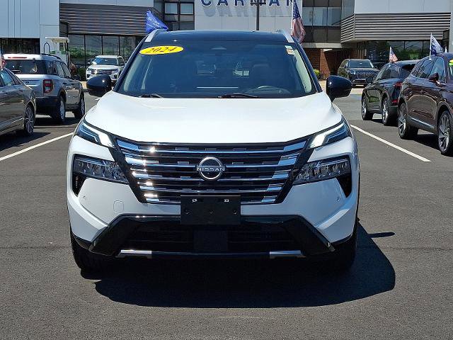 Used 2024 Nissan Rogue Platinum w/ Platinum Premium Package AWD/4WD image 2