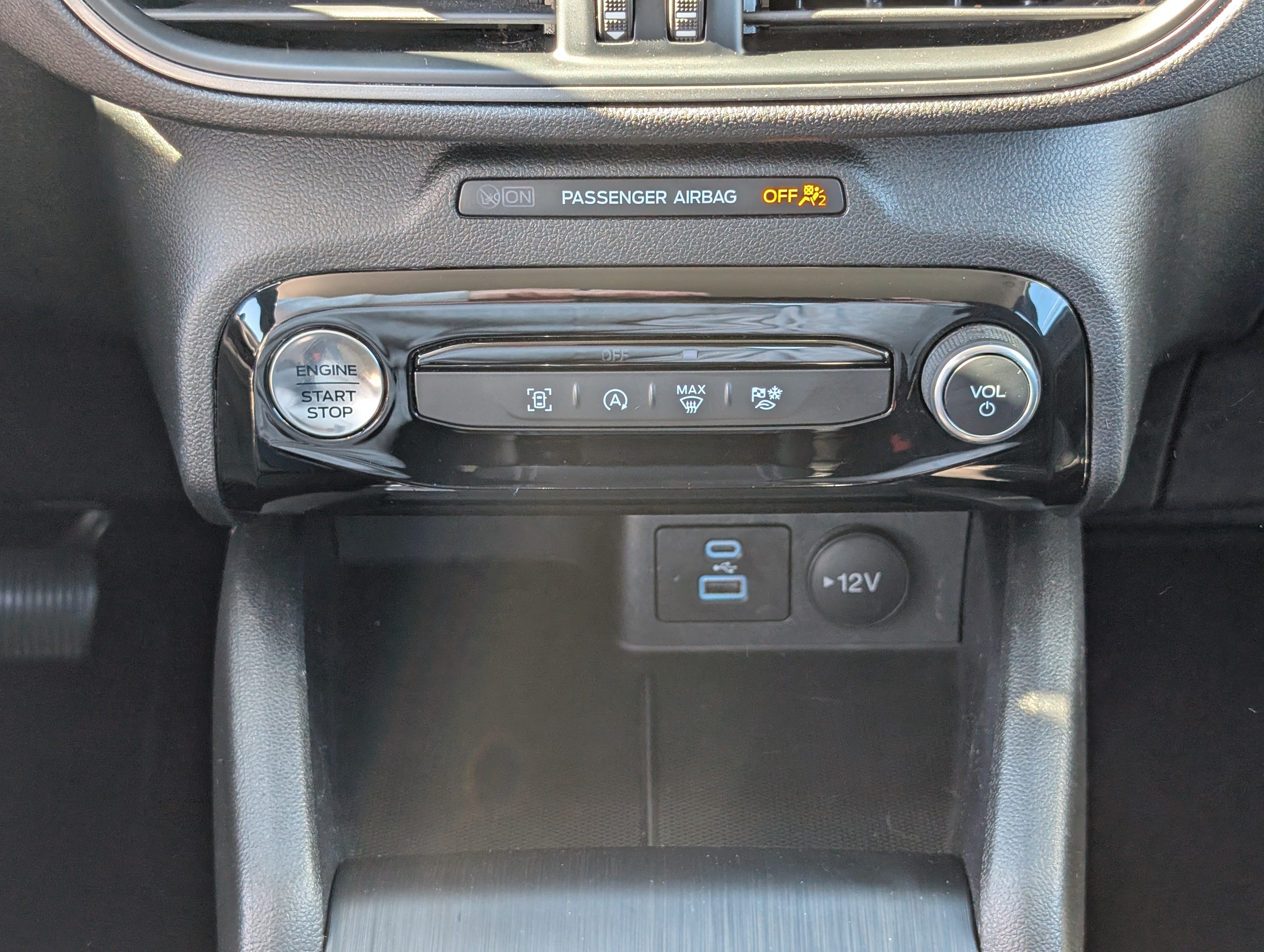 Certified 2023 Ford Escape Active w/ Tech Pack #1 AWD/4WD image 26