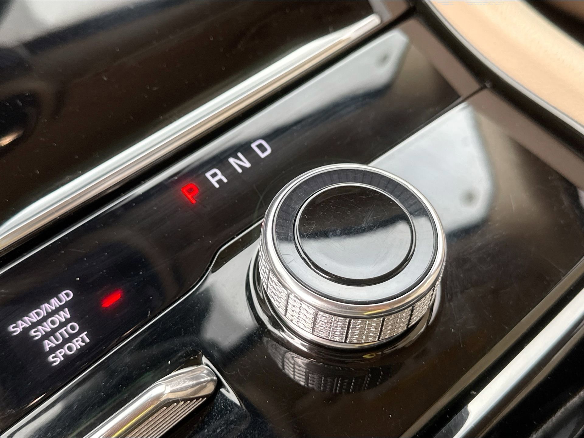 Used 2022 Jeep Grand Cherokee Limited image 17