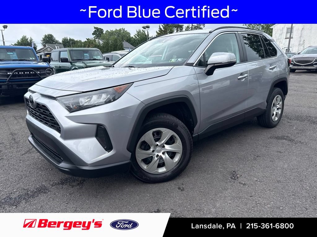 Used 2019 Toyota RAV4 LE w/ All Weather Liner Package AWD/4WD image 1