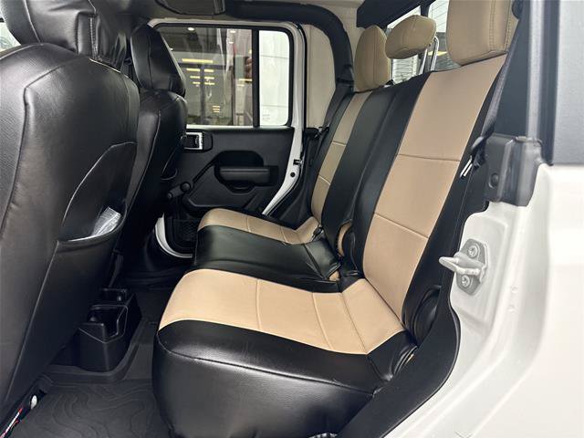 Used 2022 Jeep Gladiator Sport AWD/4WD image 5