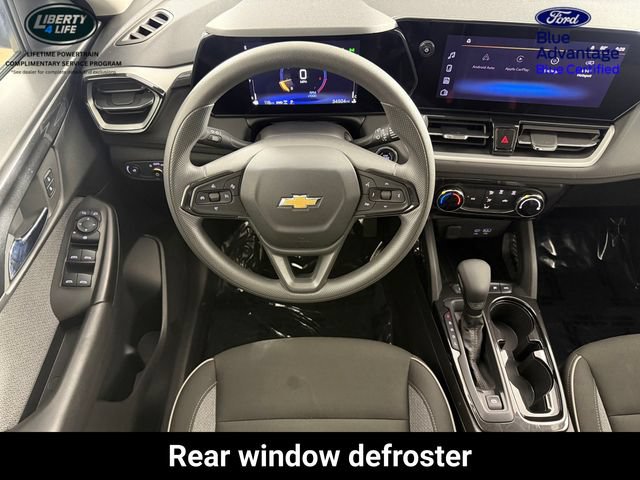 Used 2025 Chevrolet TrailBlazer LT AWD/4WD image 27