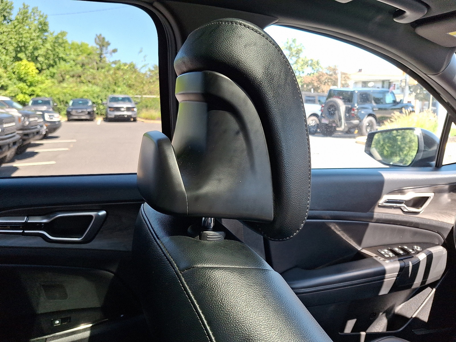 Used 2023 Kia Sportage X-Line w/ X-Line Premium Package image 13