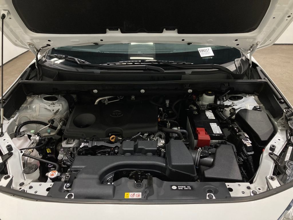 Used 2023 Toyota RAV4 XLE image 12