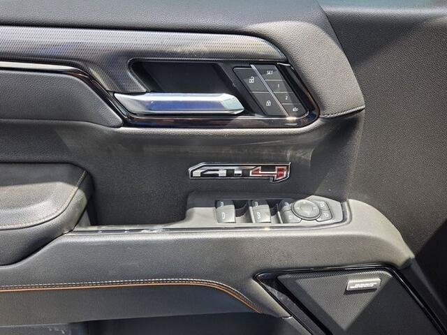 Used 2022 GMC Sierra 1500 AT4 w/ AT4 Premium Package AWD/4WD image 30