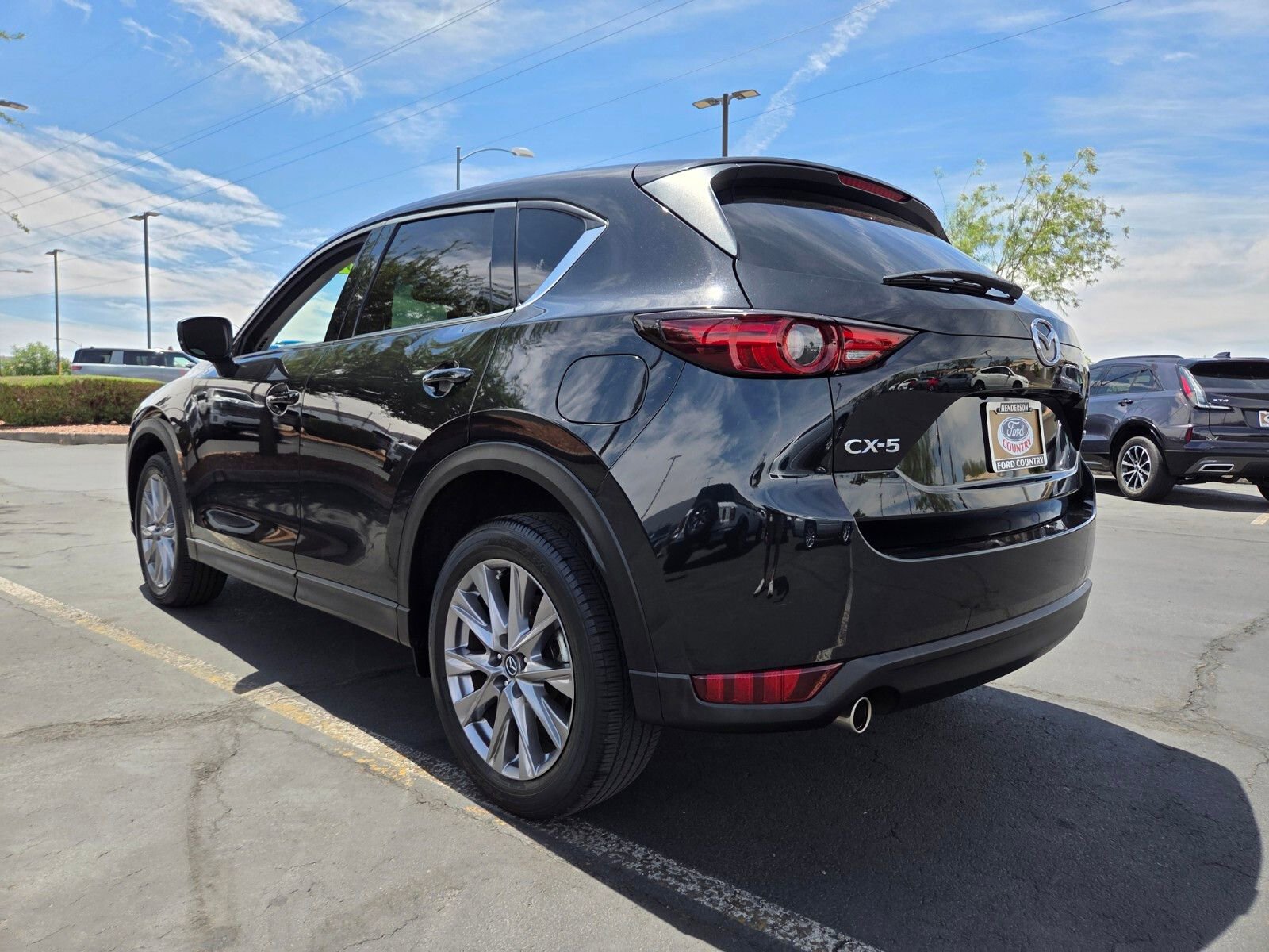 Used 2020 MAZDA CX-5 Grand Touring w/ GT Premium Package FWD image 4