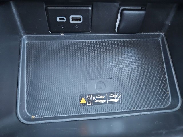 Used 2023 Chevrolet Tahoe RST w/ Luxury Package image 19