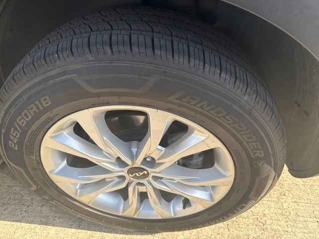 Used 2022 Kia Telluride LX AWD/4WD image 9