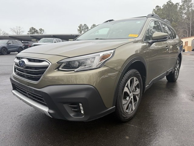 Used 2022 Subaru Outback Limited image 1