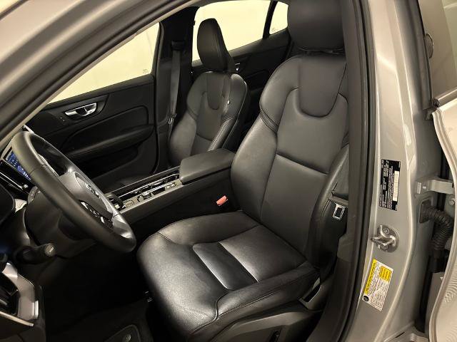 Used 2025 Volvo S60 B5 Core AWD/4WD image 17