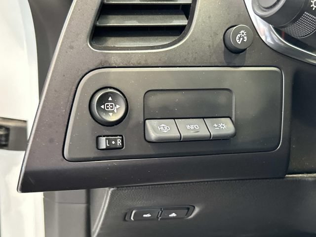 Used 2019 Chevrolet Corvette Stingray Coupe RWD image 25