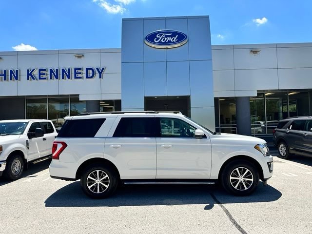 Certified 2020 Ford Expedition XLT w/ Equipment Group 202A AWD/4WD image 23