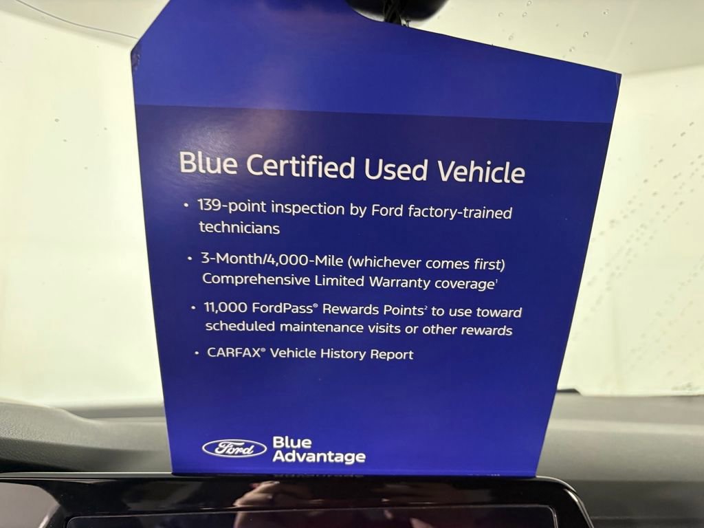 Used 2022 Volkswagen Golf R image 24