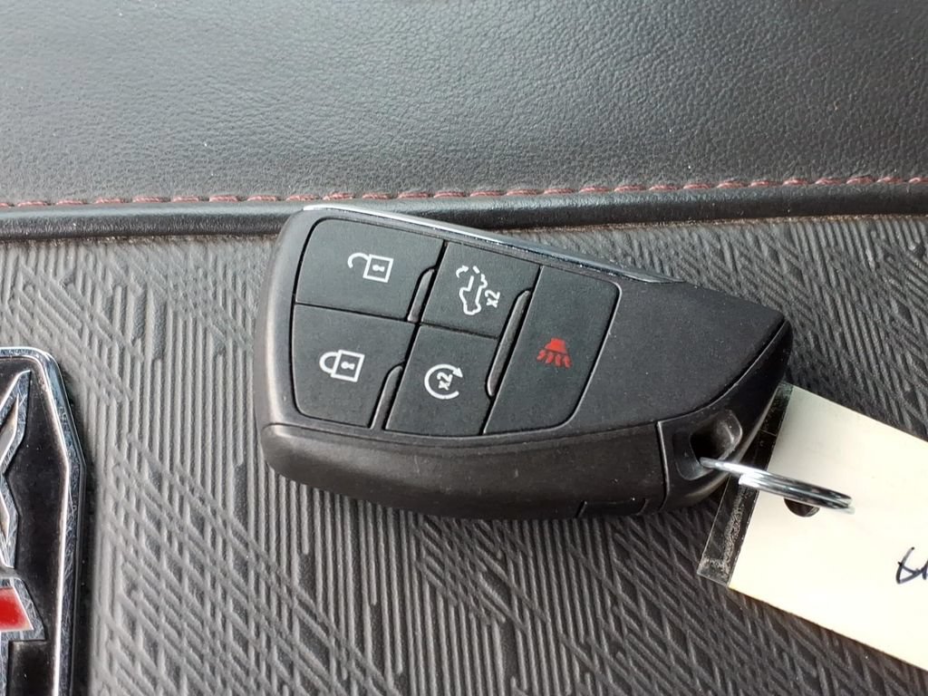 Used 2024 GMC Sierra 2500 AT4X AWD/4WD image 24