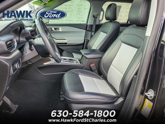 Certified 2023 Ford Explorer XLT w/ Equipment Group 202A image 8