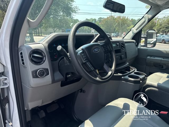 Certified 2024 Ford E-350 and Econoline 350 Super Duty w/ Power Windows & Locks Group RWD image 16