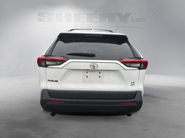 Used 2020 Toyota RAV4 LE w/ All Weather Liner Package AWD/4WD image 12