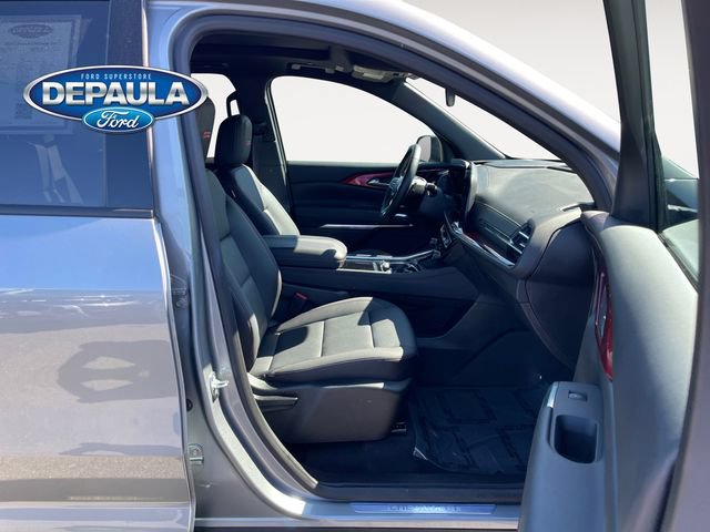 Used 2025 Chevrolet Traverse Z71 w/ Driver Confidence Package AWD/4WD image 19