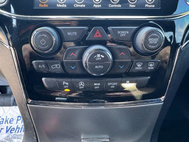 Used 2019 Jeep Grand Cherokee Limited w/ Luxury Group II image 24