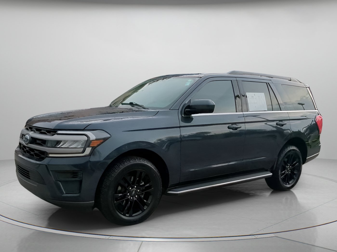 Certified 2023 Ford Expedition XLT RWD image 13