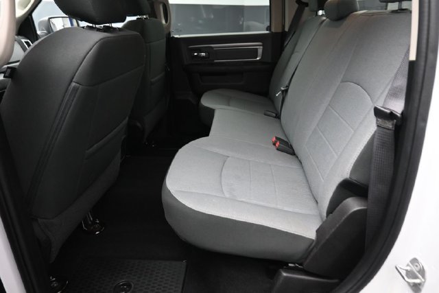 Used 2021 RAM 1500 Classic SLT AWD/4WD image 20