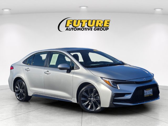Used 2024 Toyota Corolla SE w/ SE Premium Package