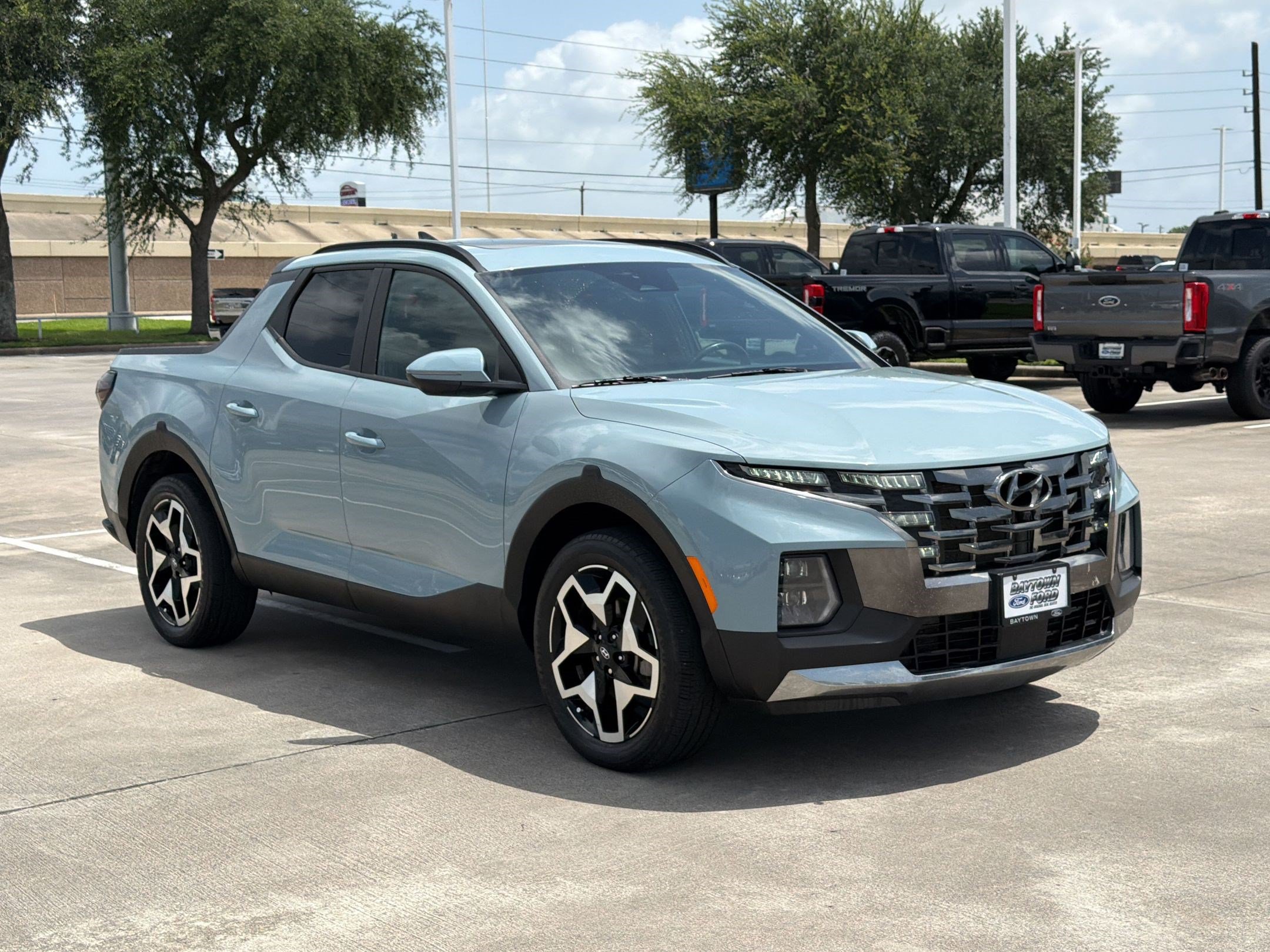 Used 2023 Hyundai Santa Cruz Limited AWD/4WD image 7