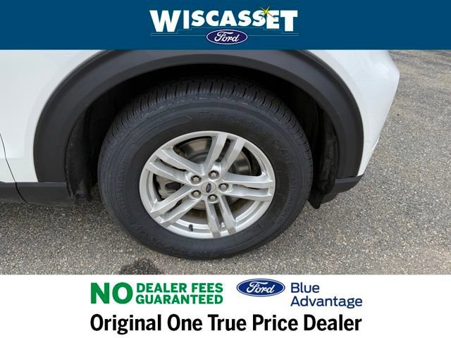 Certified 2022 Ford Explorer XLT w/ Equipment Group 202A image 31