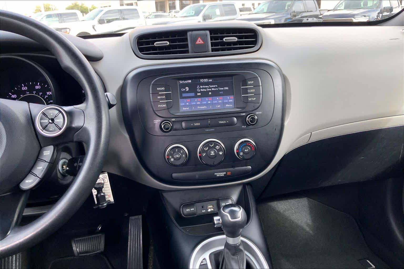 Used 2017 Kia Soul w/ Convenience Package FWD image 7