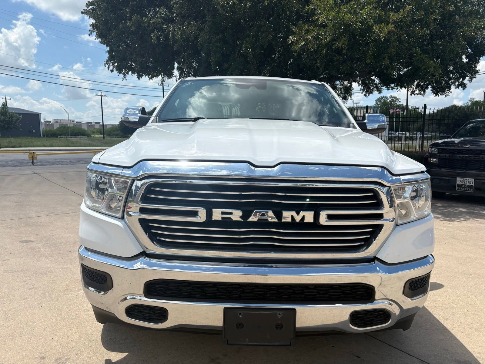 Used 2024 RAM 1500 Laramie RWD image 6