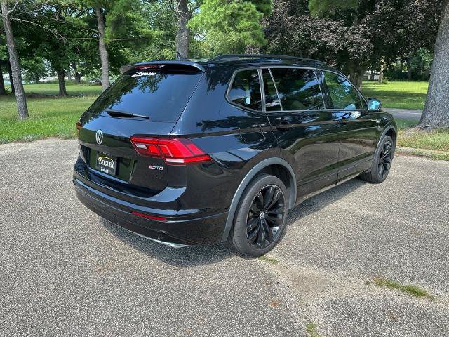 Used 2021 Volkswagen Tiguan SE R-Line AWD/4WD image 9