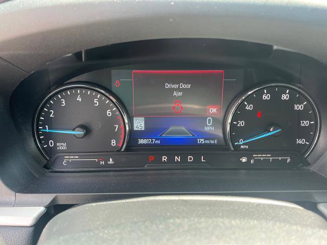 Certified 2022 Ford Explorer XLT w/ Equipment Group 202A AWD/4WD image 7