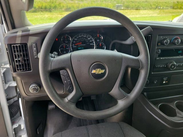 Used 2024 Chevrolet Express 2500 w/ Driver Convenience Package image 21