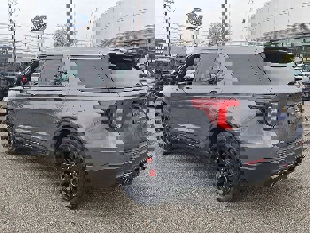 Certified 2022 Ford Explorer ST w/ Equipment Group 401A image 5