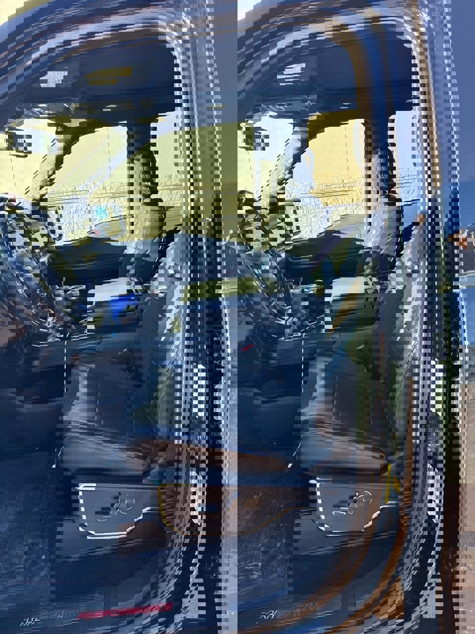 Certified 2022 Ford F150 Raptor w/ Equipment Group 801A High image 6