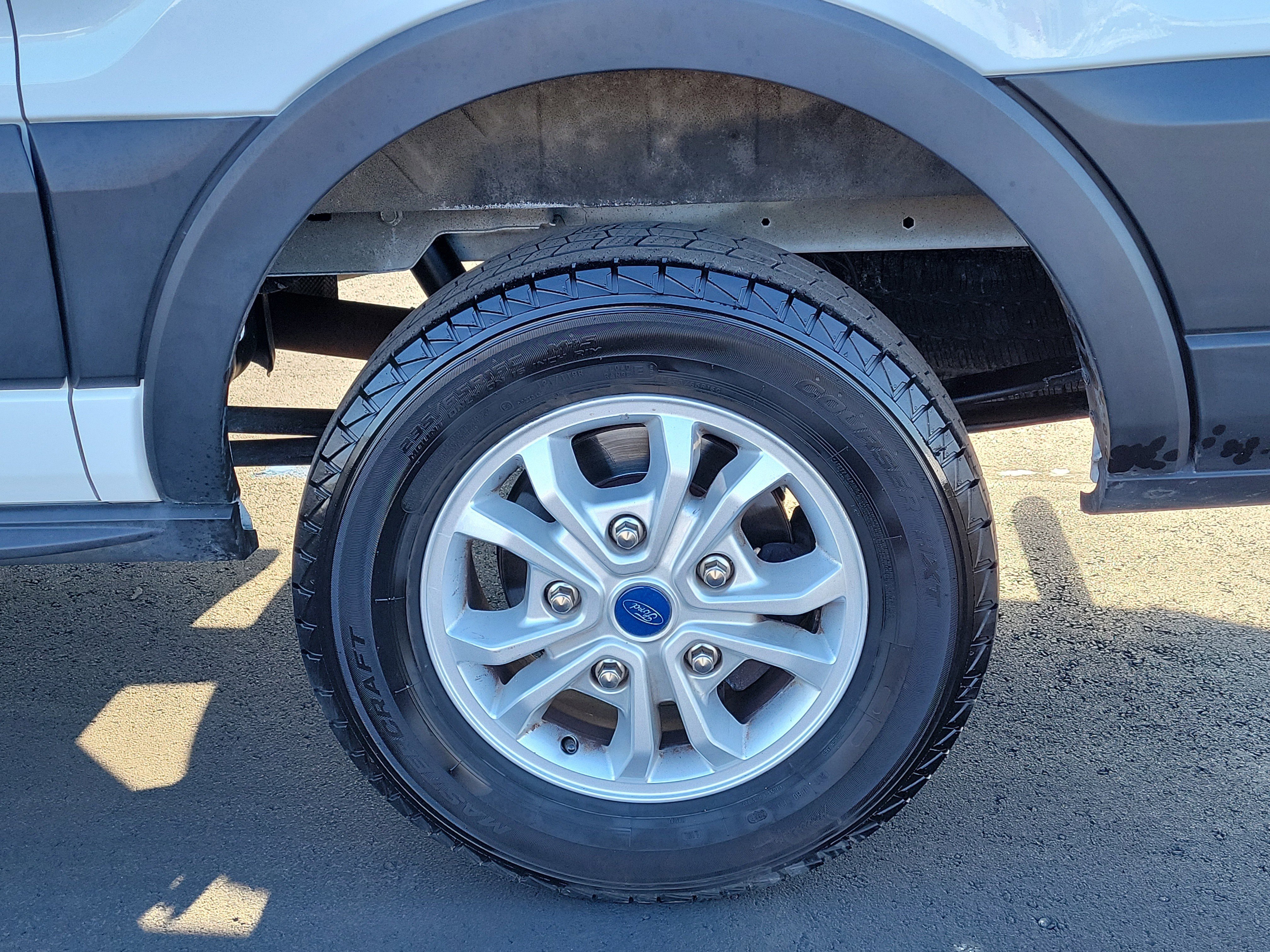 Certified 2023 Ford Transit 250 Medium Roof w/ Load Area Protection Package image 5