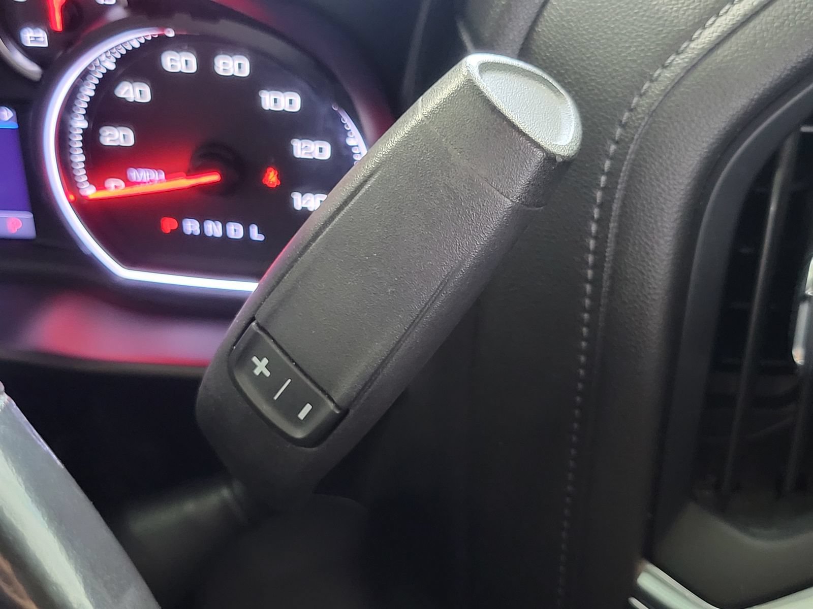 Used 2020 Chevrolet Silverado 1500 LT Trail Boss AWD/4WD image 19