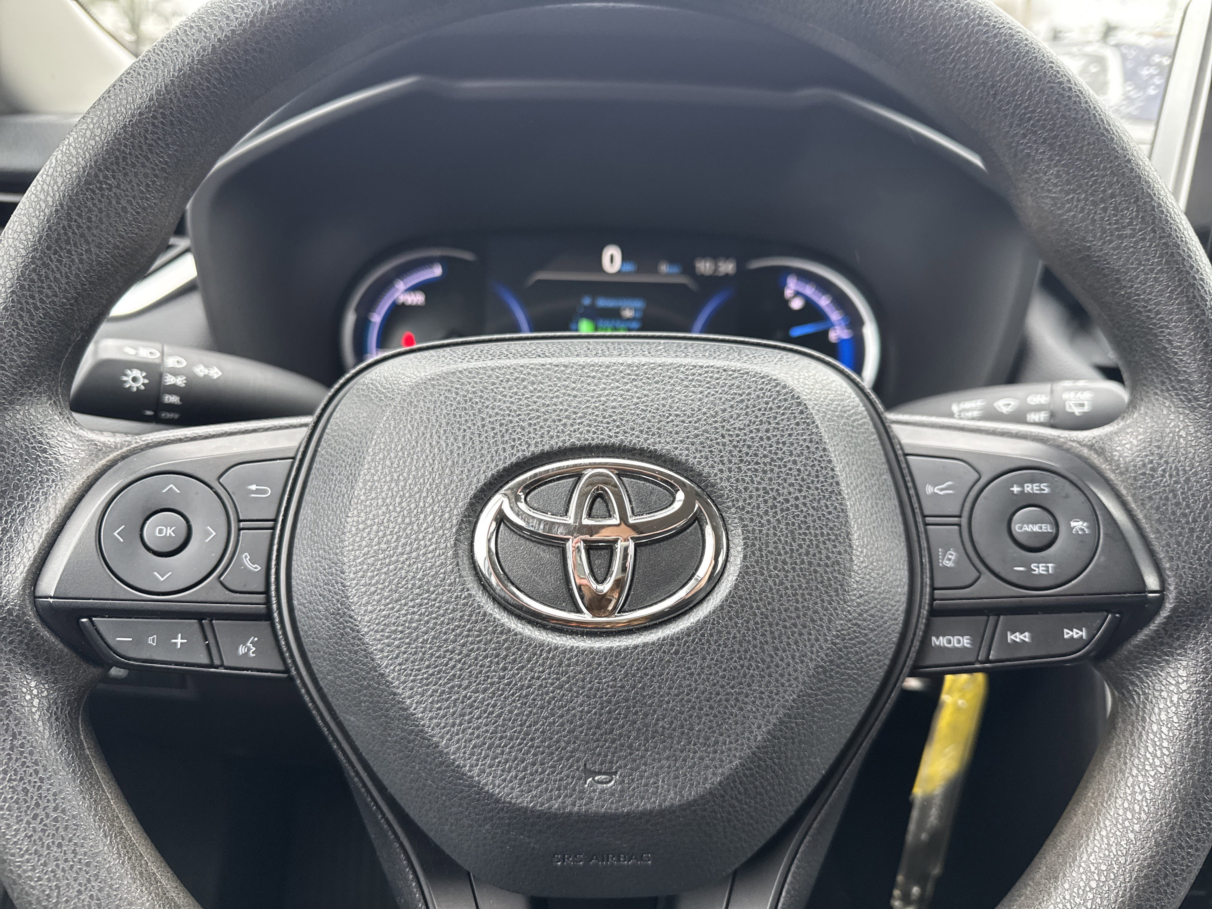 Used 2024 Toyota RAV4 LE image 17