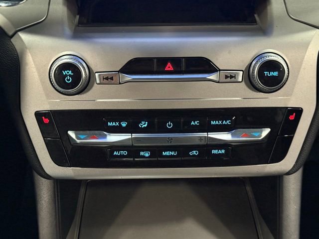 Certified 2022 Ford Explorer XLT image 29