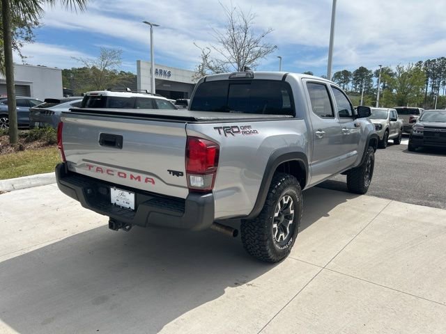 Used 2019 Toyota Tacoma TRD Off-Road image 4