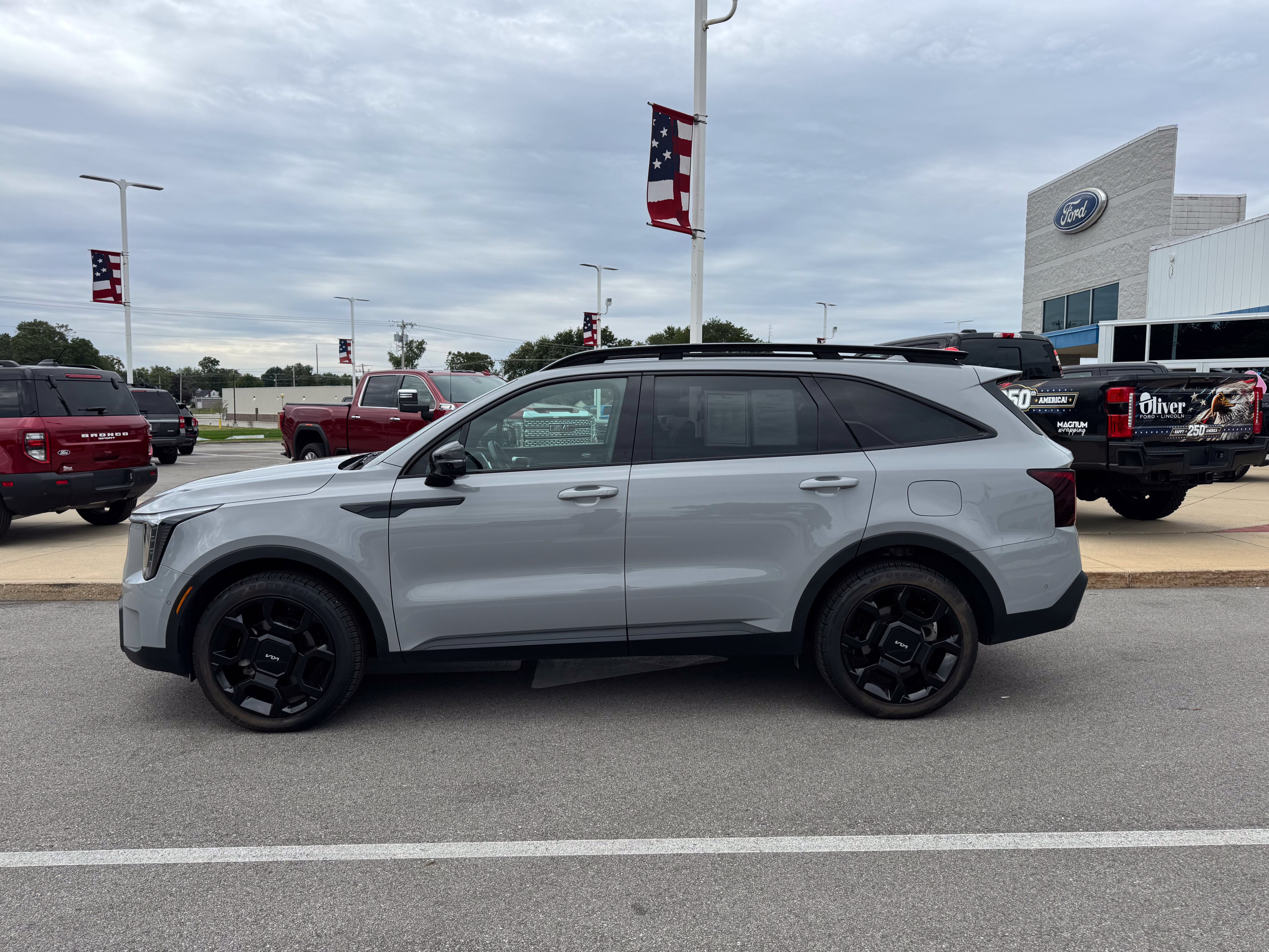 Used 2024 Kia Sorento SX Prestige w/ Sage Leather Package AWD/4WD image 5