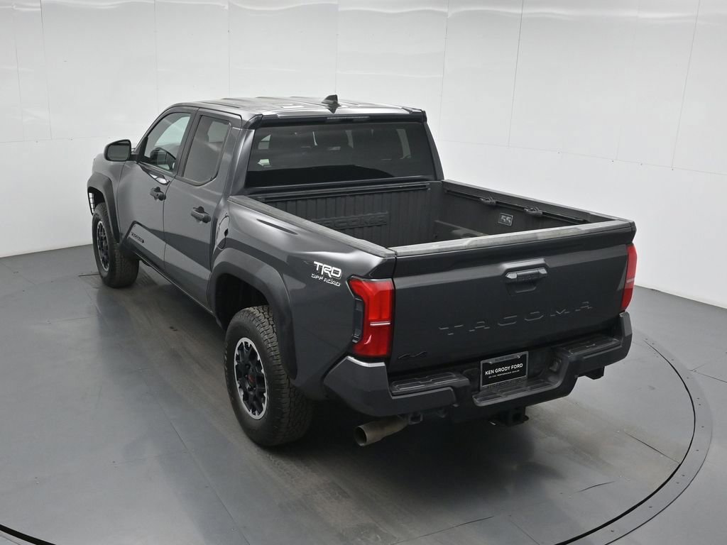 Used 2024 Toyota Tacoma TRD Off-Road image 16