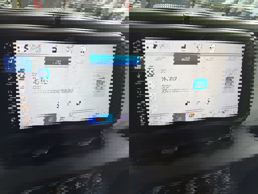 Used 2025 Jeep Gladiator Sport image 28