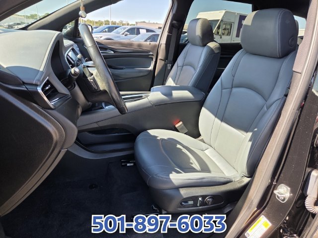 Used 2024 Buick Enclave Essence w/ Experience Buick Package AWD/4WD image 9