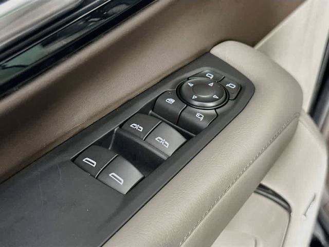 Used 2025 Chevrolet Tahoe Z71 w/ Z71 Off-Road Package AWD/4WD image 29