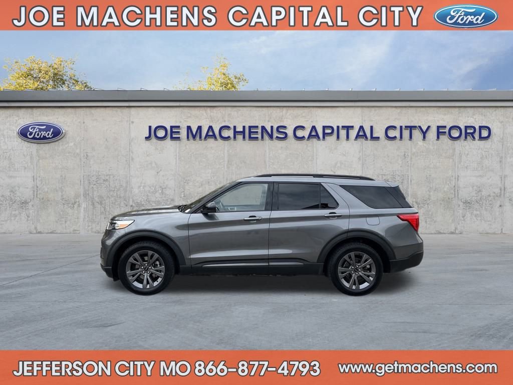 Certified 2022 Ford Explorer XLT w/ Equipment Group 202A image 5