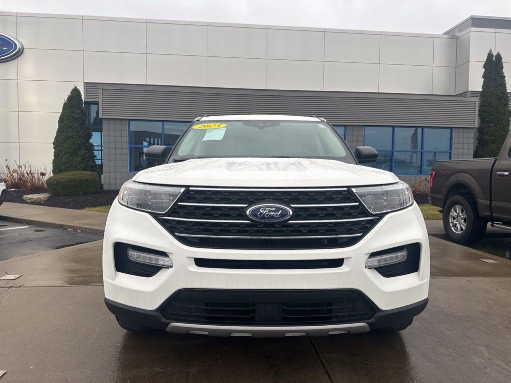 Certified 2023 Ford Explorer XLT w/ Equipment Group 202A image 5