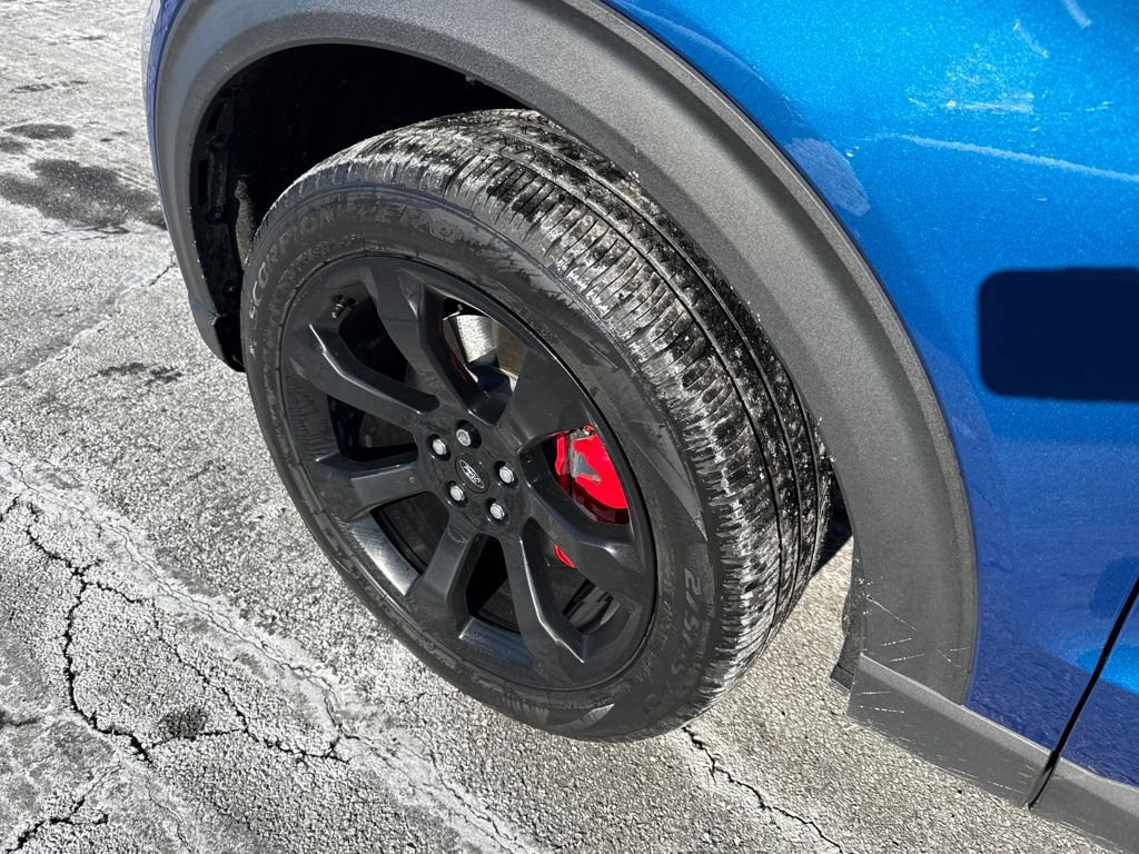 Certified 2022 Ford Explorer ST w/ ST Street Pack image 14