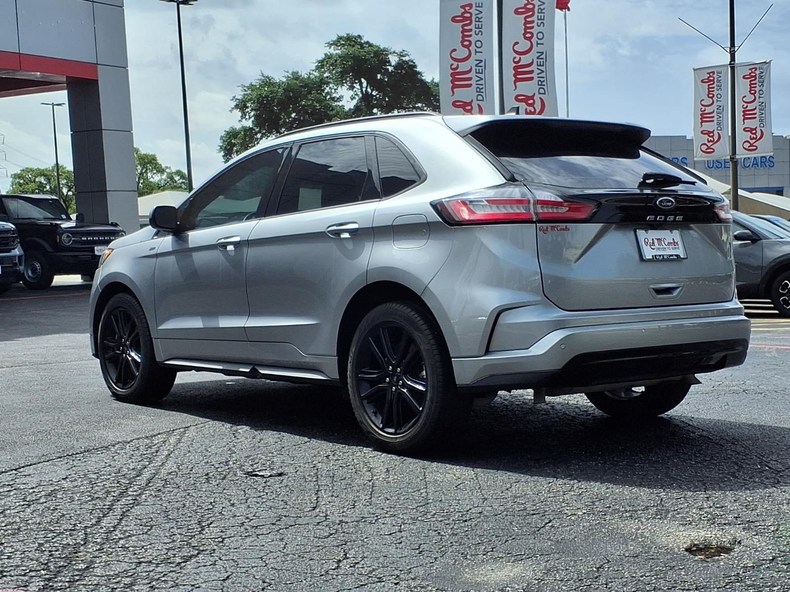 Certified 2024 Ford Edge ST-Line AWD/4WD image 8