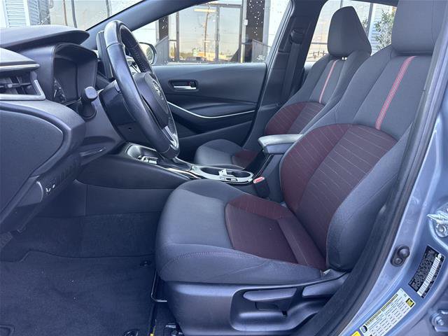 Used 2024 Toyota Corolla SE FWD image 4